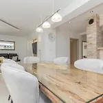 Stunning In Holiday home *